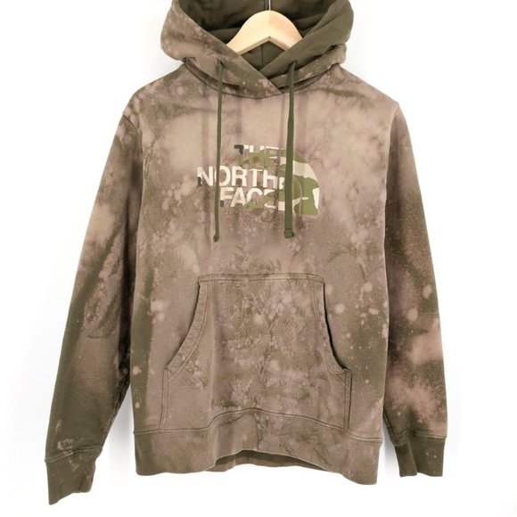 north face camo pullover